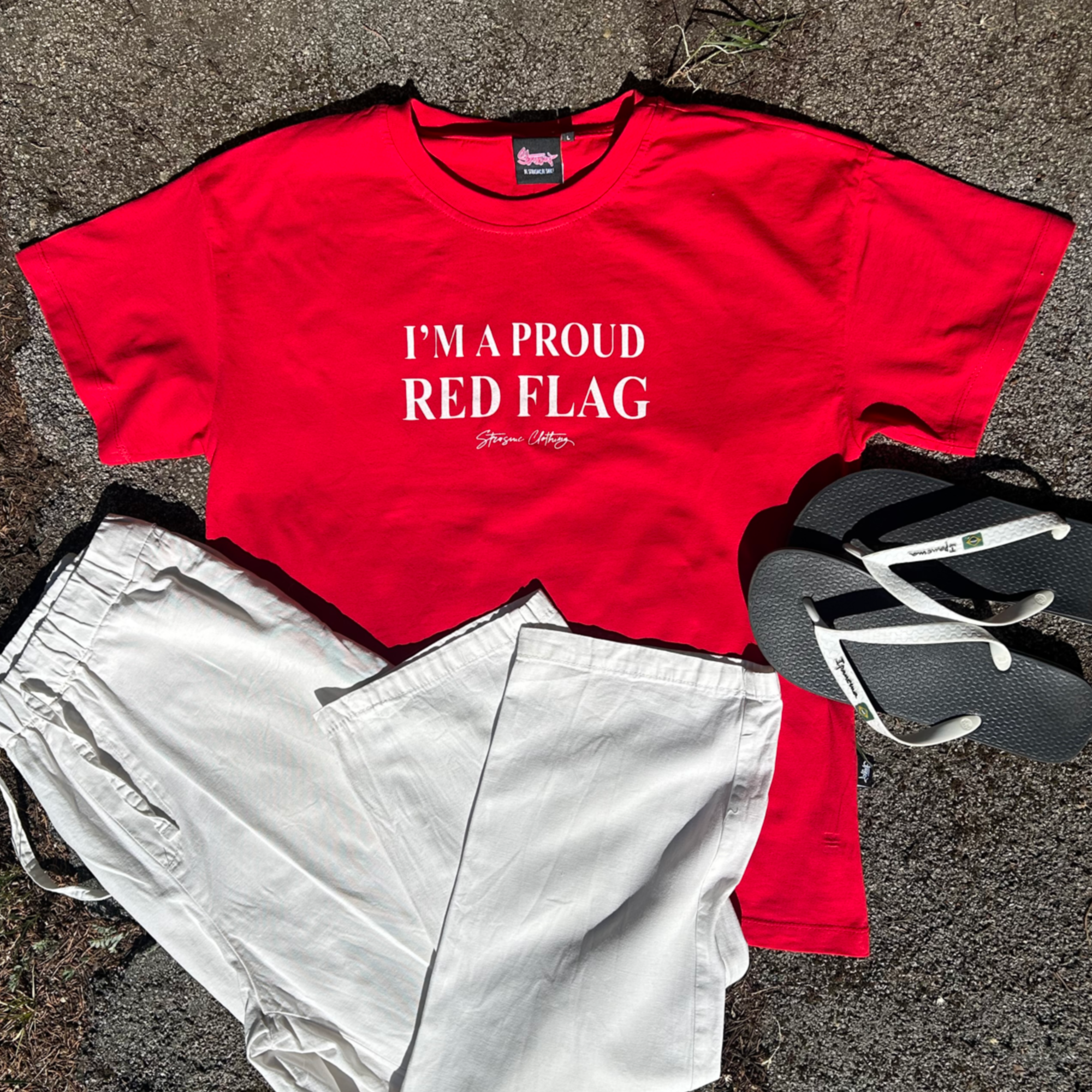 RED FLAG - Tee