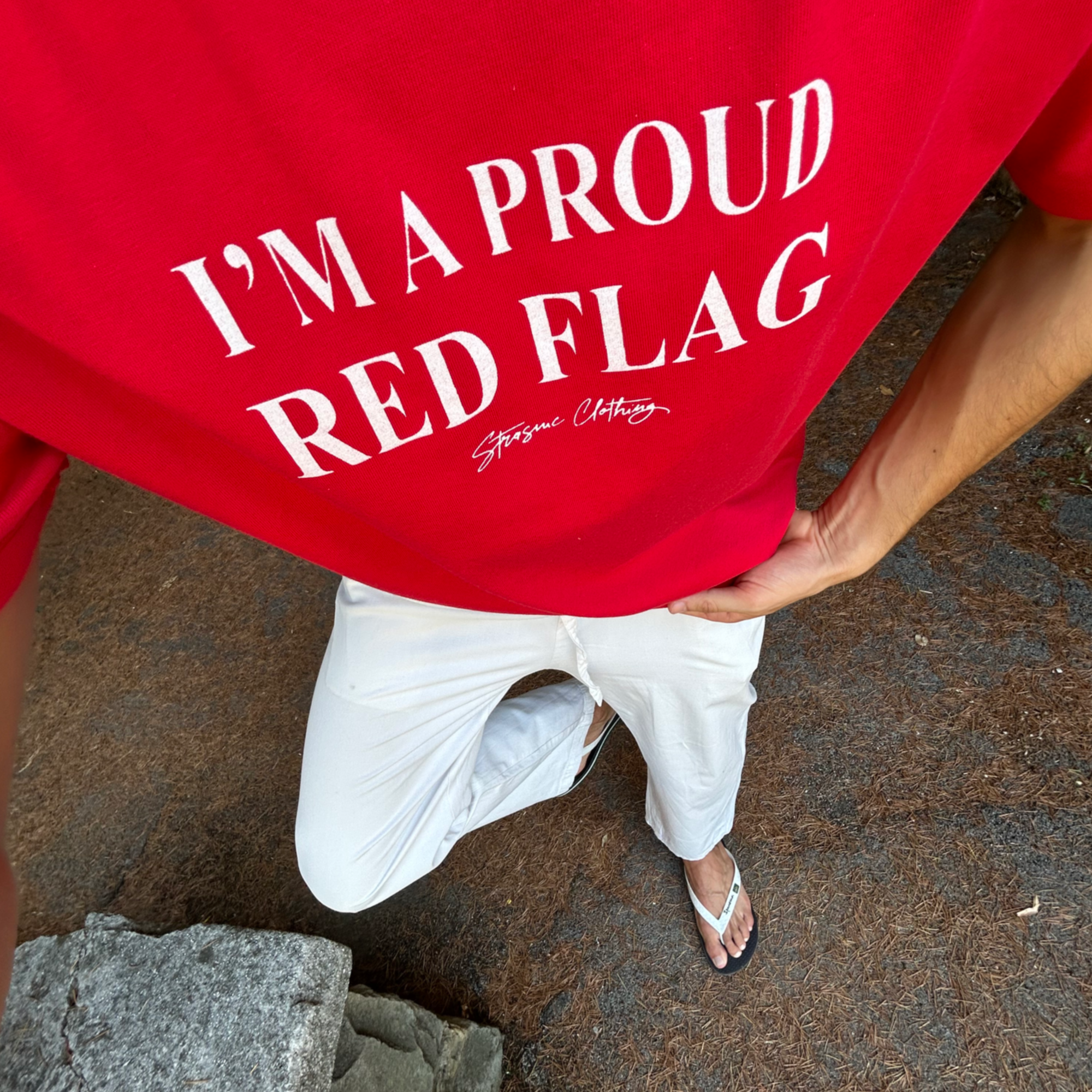 RED FLAG - Tee
